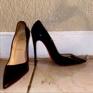 Christian Louboutin So Kate 120 Pumps